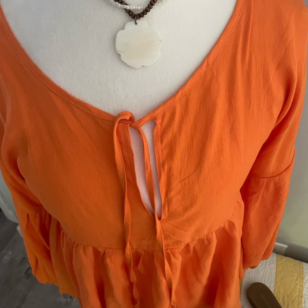 Fun peasant top - Picture 2 of 4